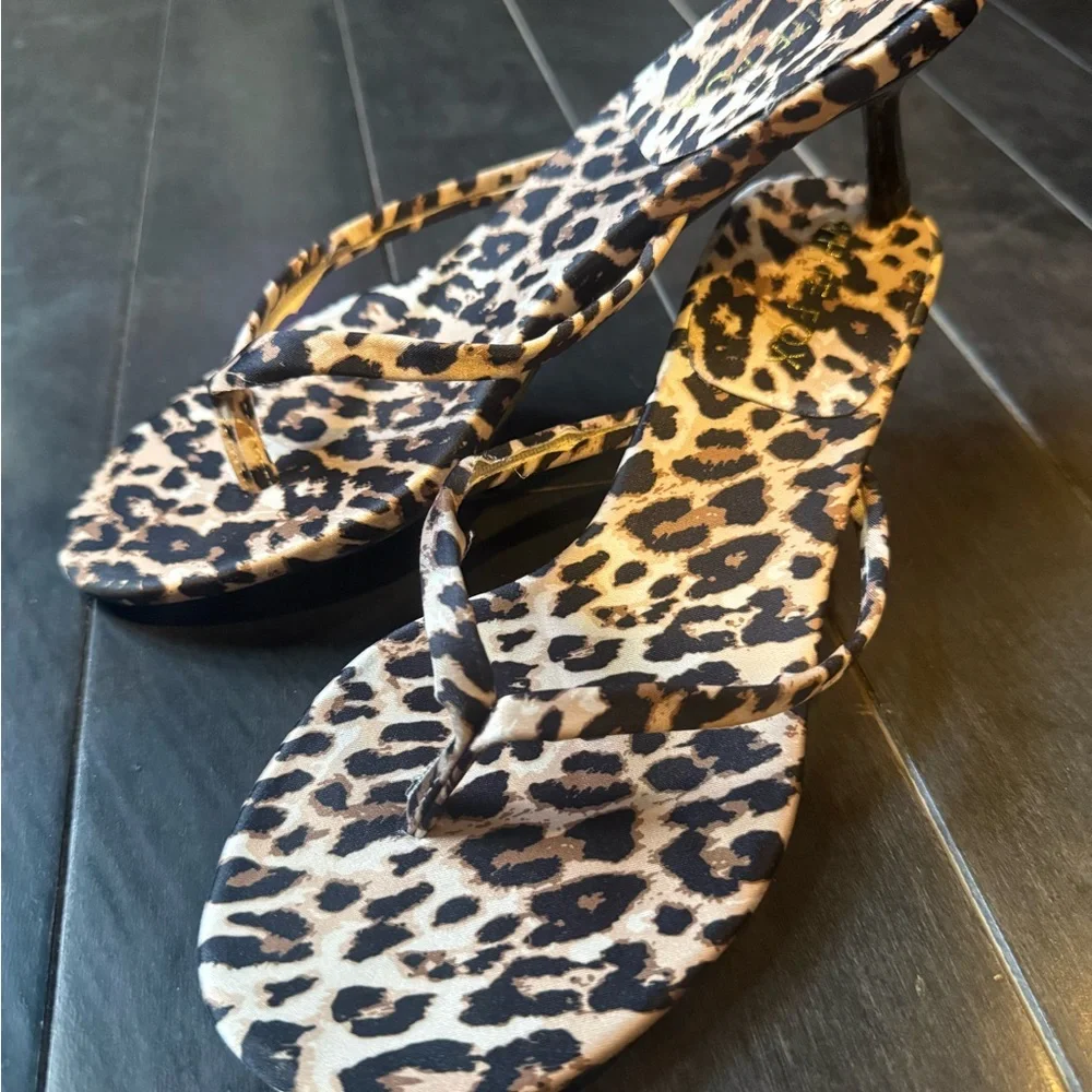 White Fox Boutique Kitten Heels | size 6.5 - Picture 1 of 4